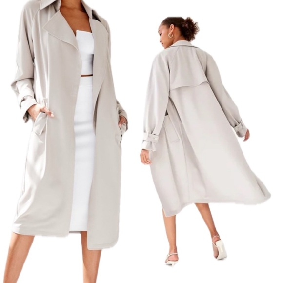 Aritzia Babaton LAWSON Trench Egg Shell Off White Bone Coat - Picture 1 of 17